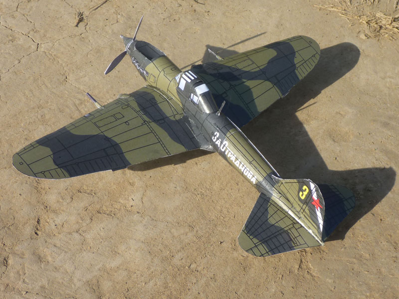 il-2 at 800px